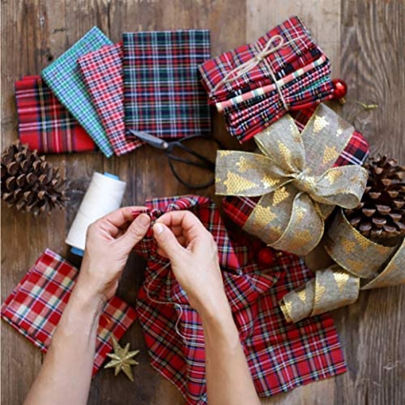 Patrones navideños de tartán de tela de algodón - Selección de 8 piezas de diferentes cuadros para manualidades | Bricolaje | Costura | Álbumes de recortes | Acolchar | Retazos | Máscaras faciales y más 21,3 x 17,7 pulgadas