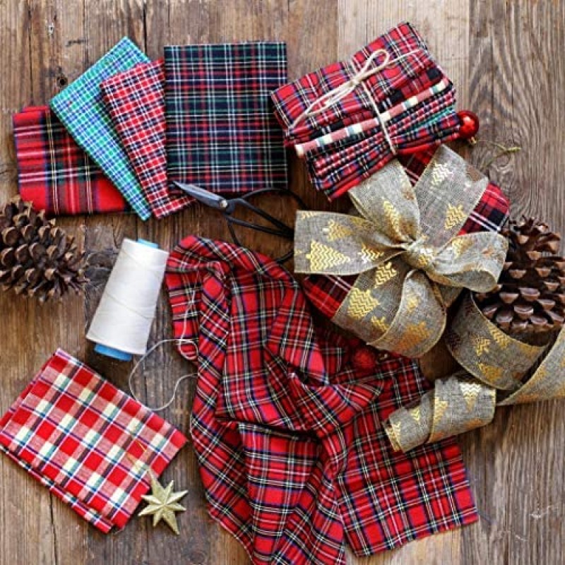 Patrones navideños de tartán de tela de algodón - Selección de 8 piezas de diferentes cuadros para manualidades | Bricolaje | Costura | Álbumes de recortes | Acolchar | Retazos | Máscaras faciales y más 21,3 x 17,7 pulgadas